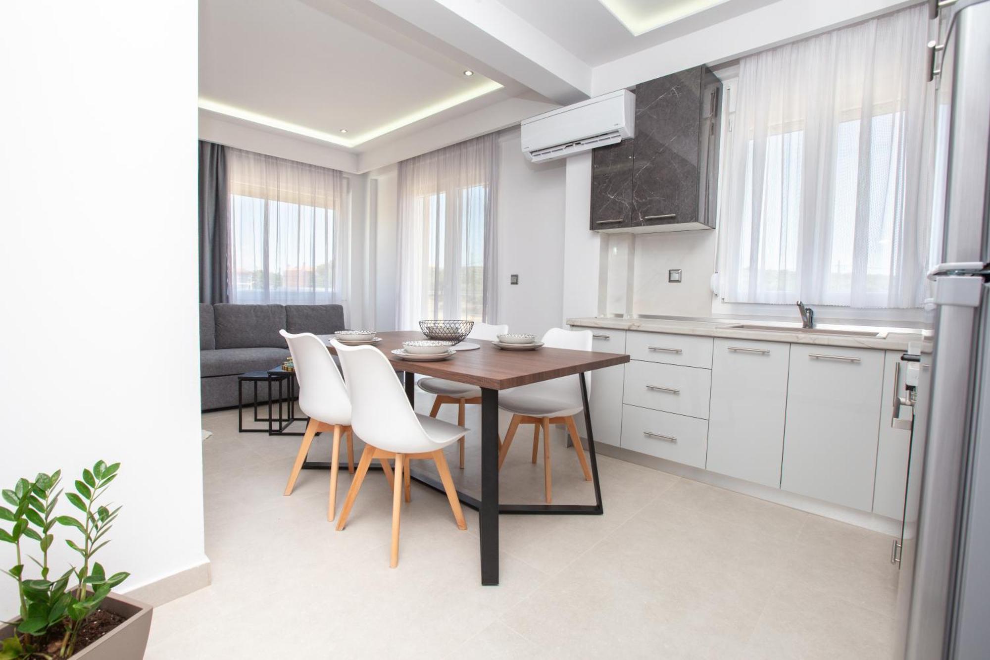 Marane Luxury Suites نيا موذانيا المظهر الخارجي الصورة