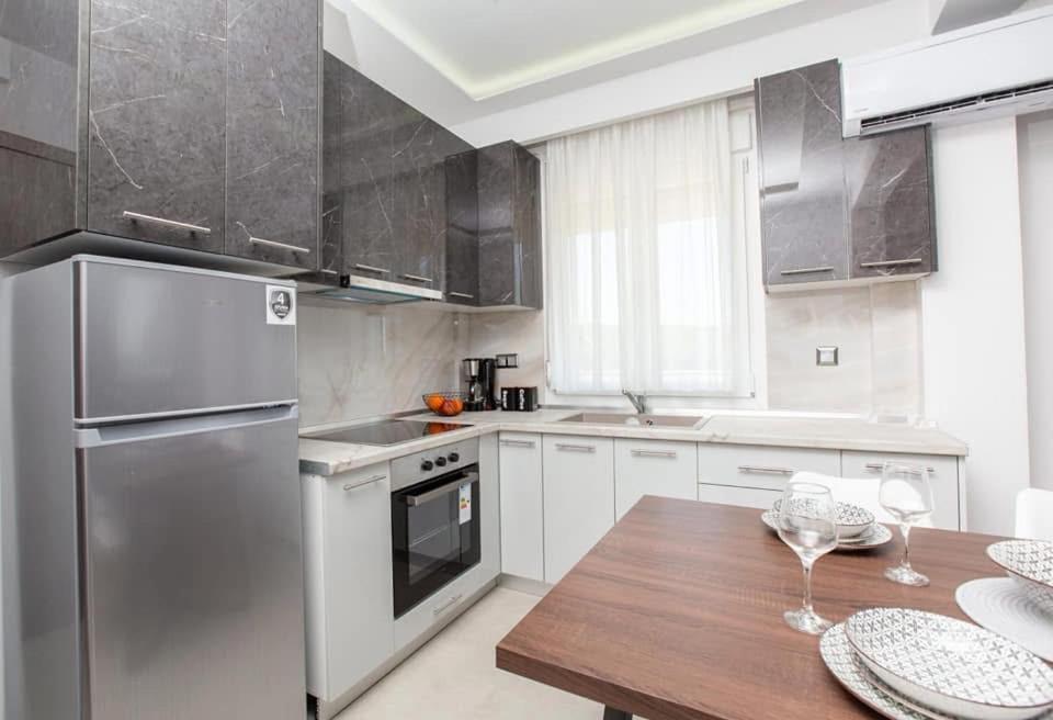 Marane Luxury Suites نيا موذانيا المظهر الخارجي الصورة